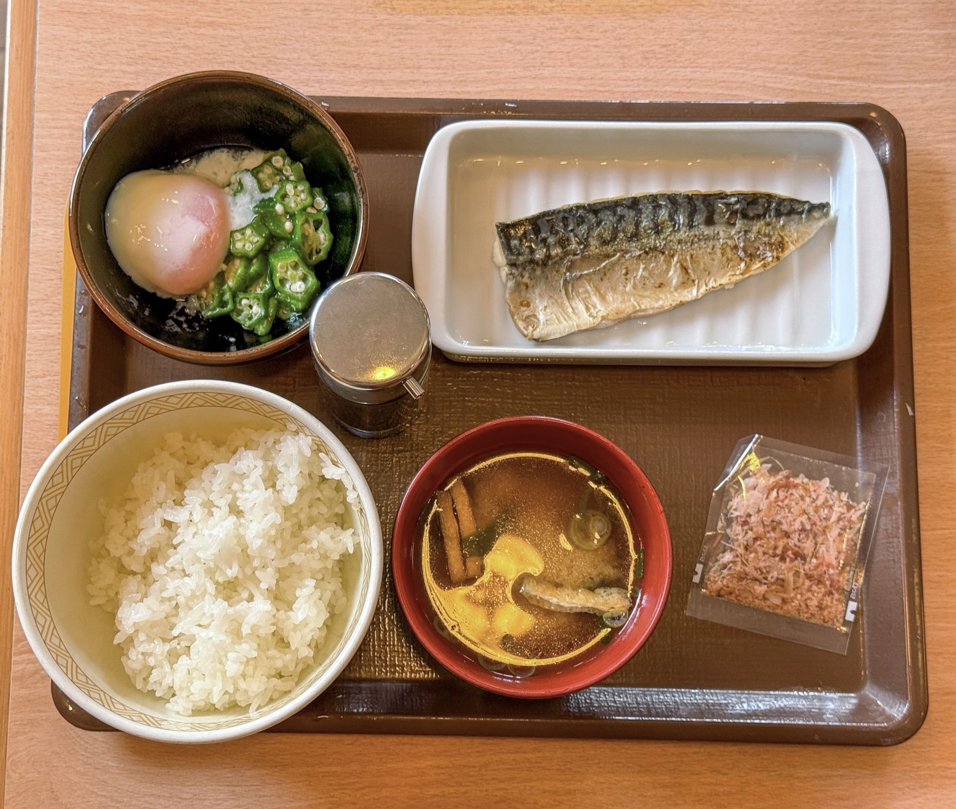 老眼に効く食べ物の基本と期待できる効果
