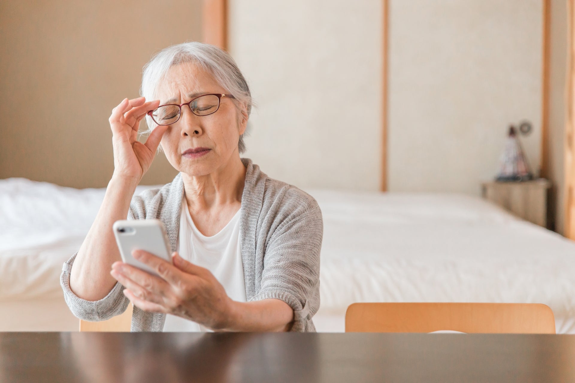 老眼とは？まず知っておきたい基礎知識