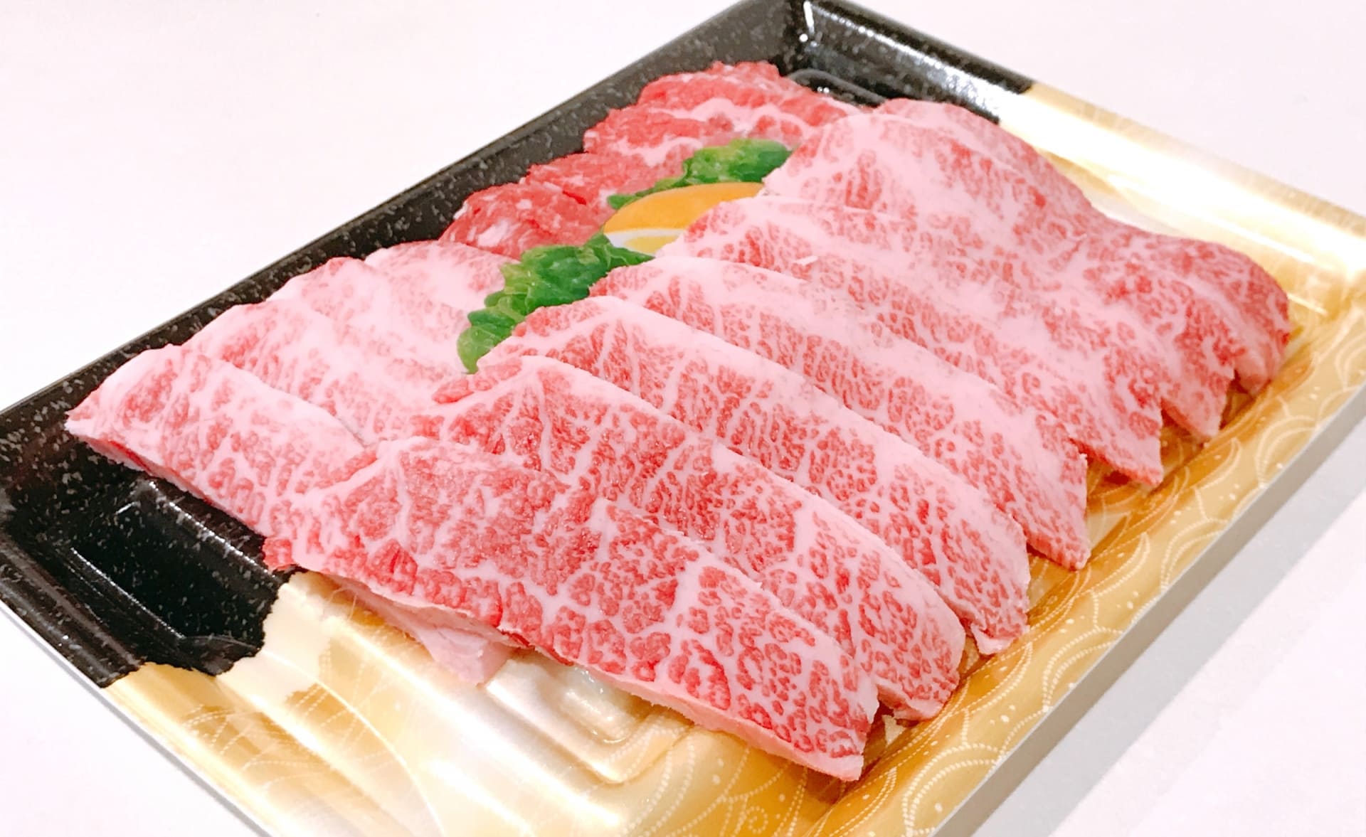 亜鉛は食事やサプリメントから摂取することができます。亜鉛が含まれる代表的な食材は以下３選です。
