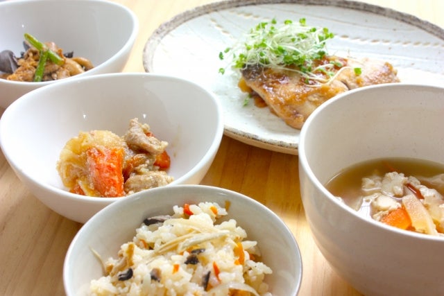 脳の疲労回復には食べ物とサプリメントの併用がおすすめ