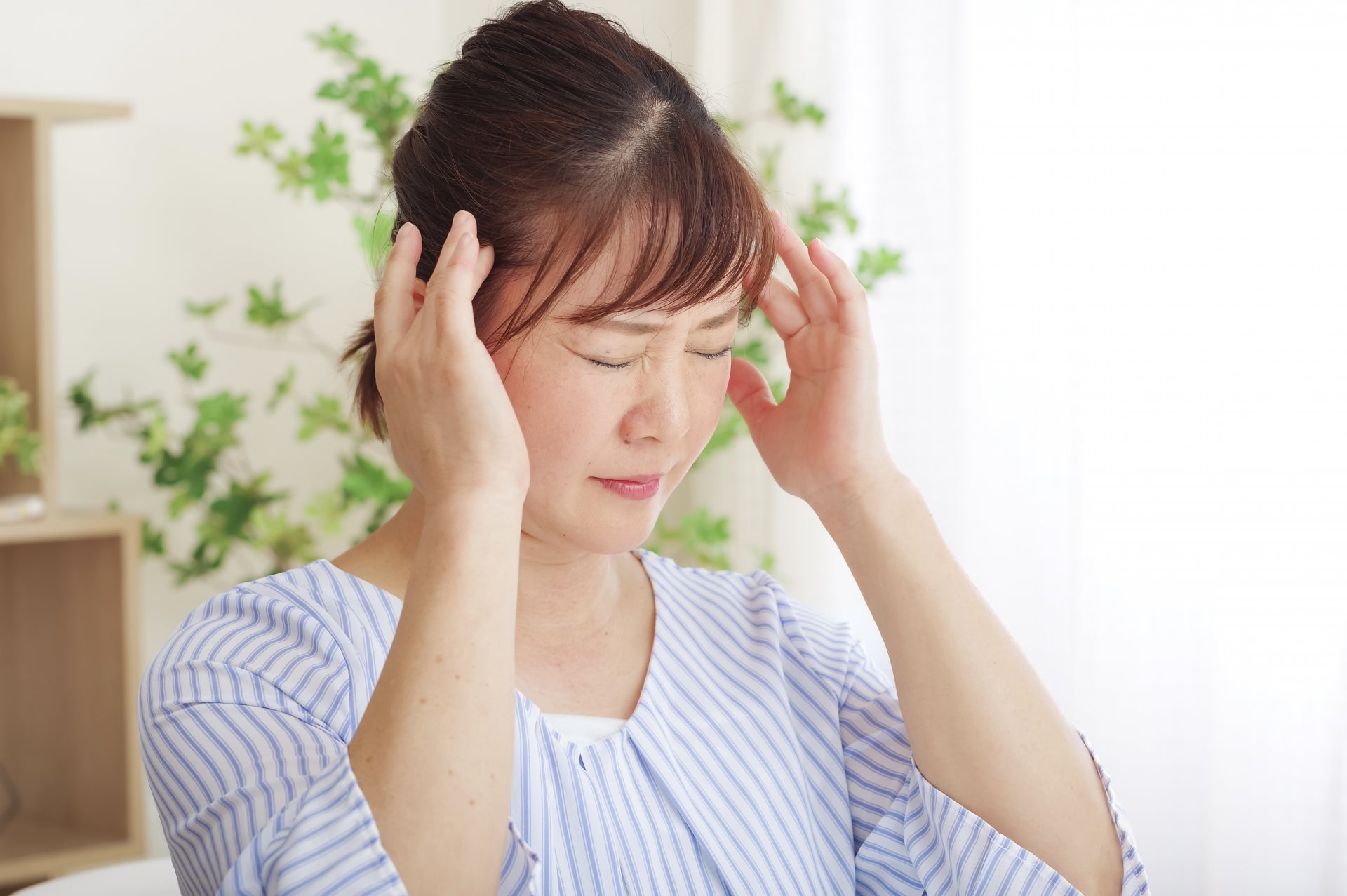 更年期で不調がある女性