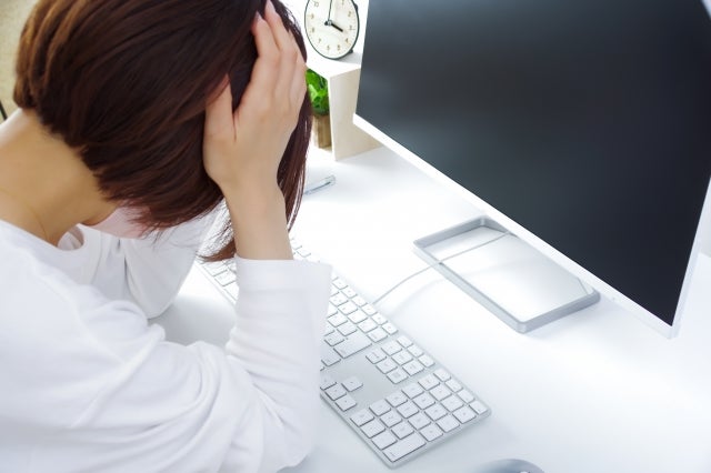 記憶力を上げる方法とは？低下する原因も解説