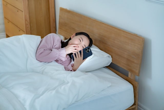 記憶力を上げる方法とは？低下する原因も解説