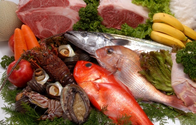 クレアチンを多く含む食品