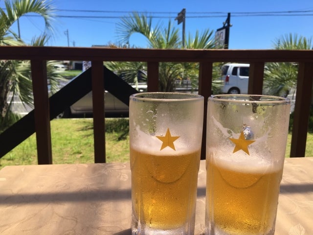 飲酒量が多すぎると勃起力に影響を与えて、精子の質も低下させてしまいますが、適量のアルコールにはストレス解消やリラックス効果を期待できます。妊活中のアルコールはほどほどに楽しみましょう。