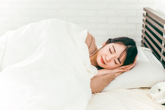 睡眠は、ホルモンの分泌や自律神経のバランスを整える基盤