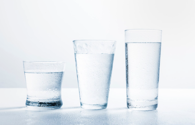 水