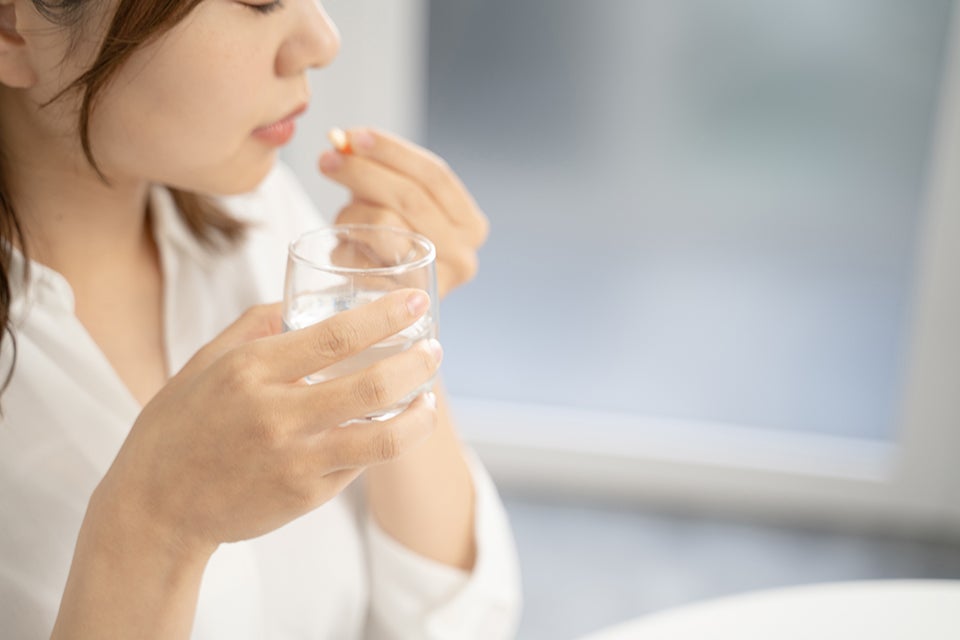 産院で相談すれば、授乳中でも使用できる鎮痛剤を処方してもらえる
