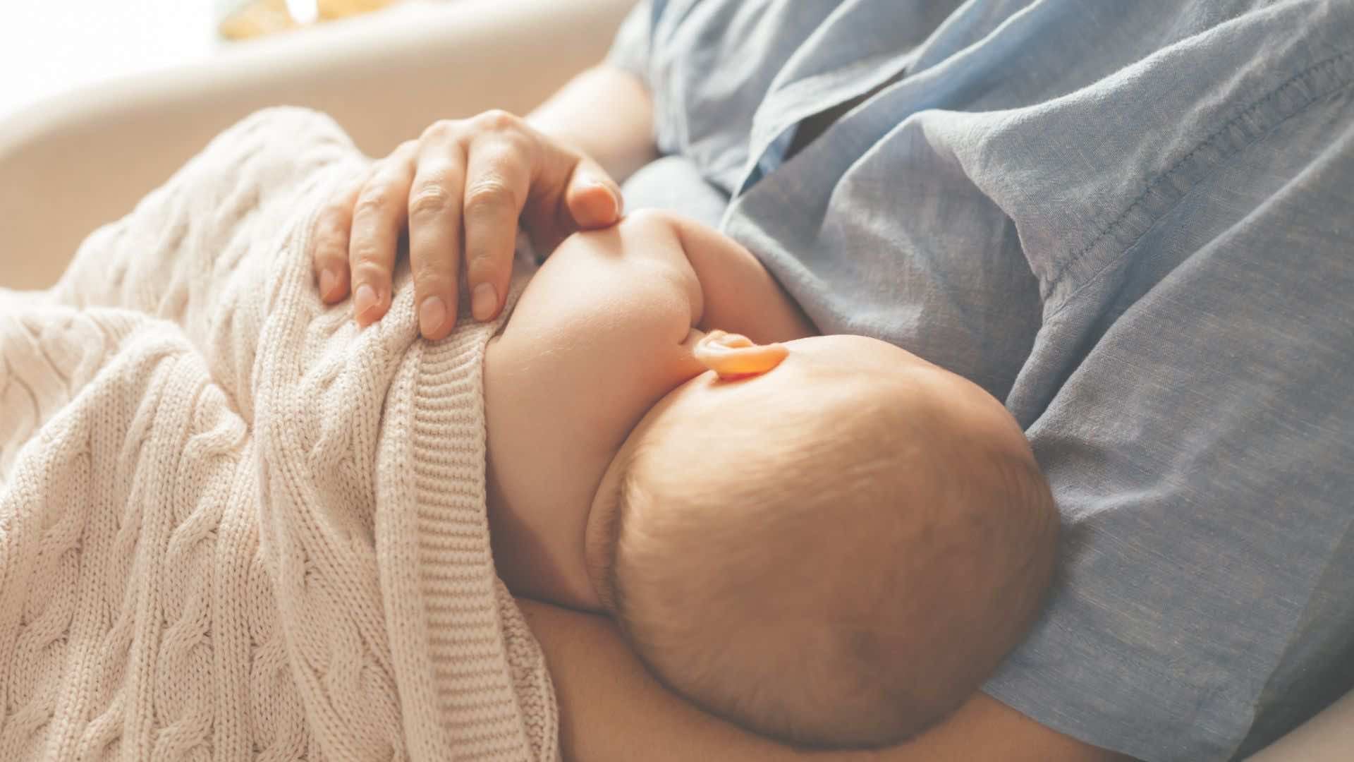 母乳が出なくなった原因について解説します