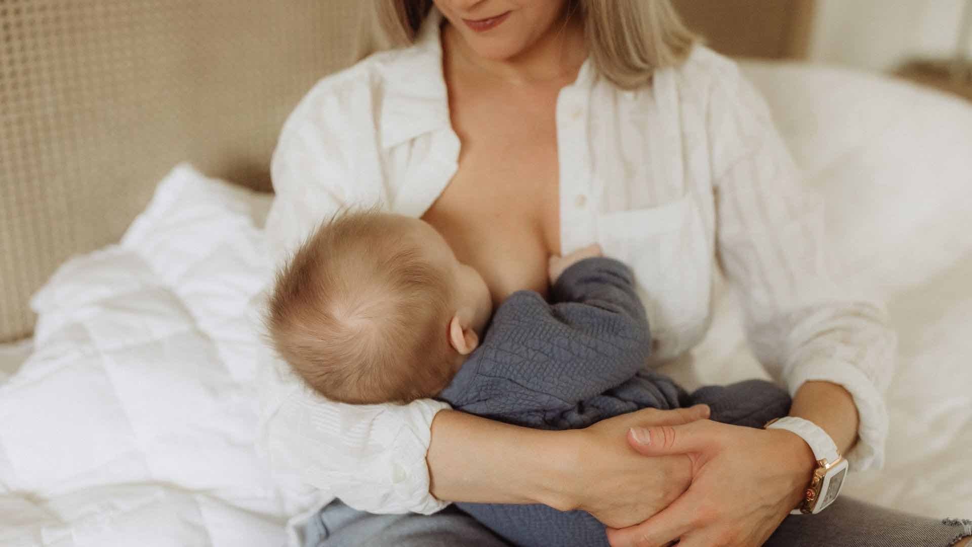 母乳栄養のために摂りたいおすすめの食べ物を紹介