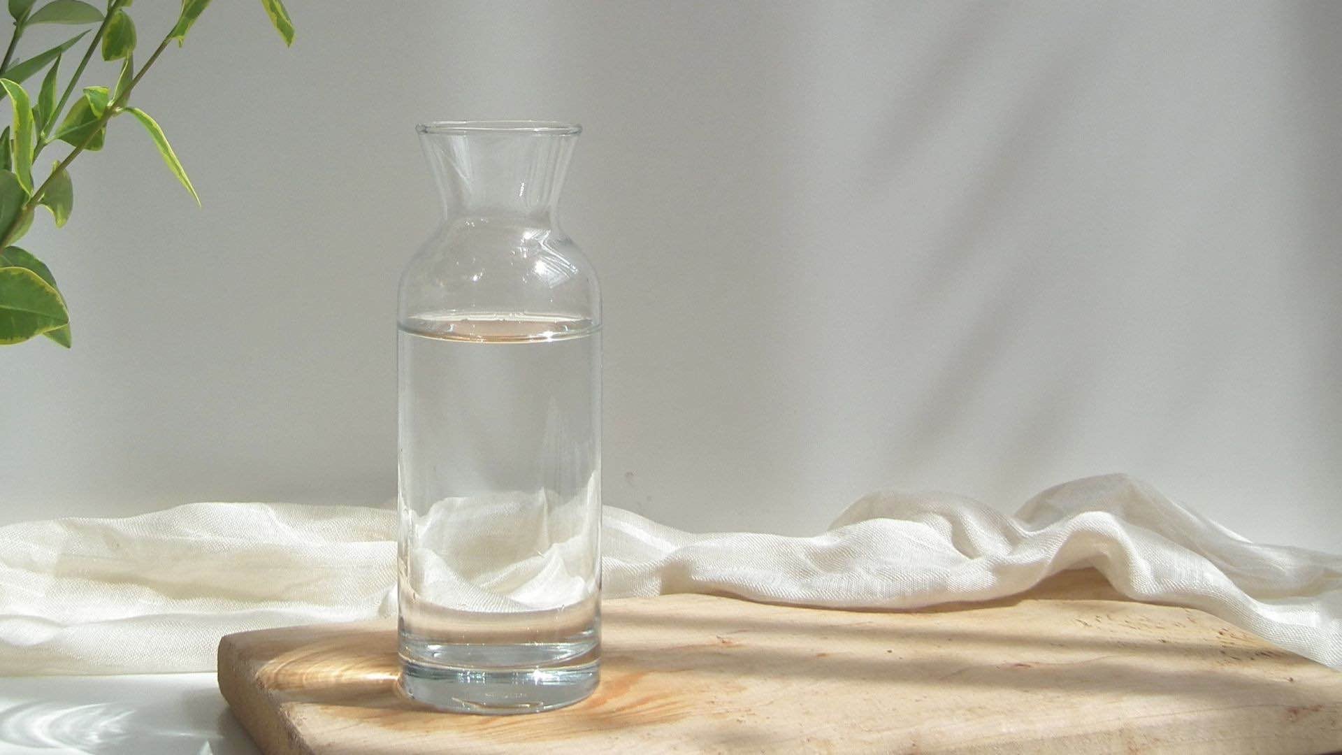 妊娠中は、一日あたり1.5ml以上の水分をとりましょう
