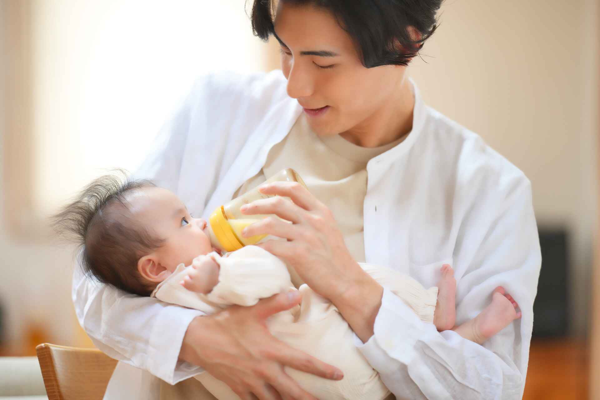 混合育児は家族と授乳を分担できるメリットがある