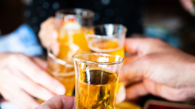 過度な飲酒は精子の質に影響する可能性がある