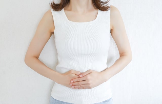 妊活・妊娠初期の出血には、様子を見てもよい出血もありますが、赤ちゃんとママの命の危険のある出血もあります。「妊娠初期の症状かな？」と思ったら、妊娠検査薬で検査をして早めに産婦人科をに受診するのがおすすめです。