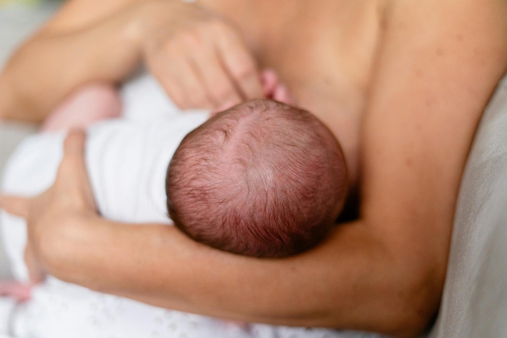 母乳には必要な免疫物質や栄養がたっぷり含まれている