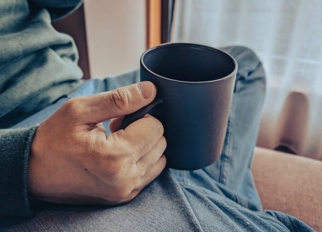 妊活中の男性の1日のコーヒーの適量を解説するイメージ写真