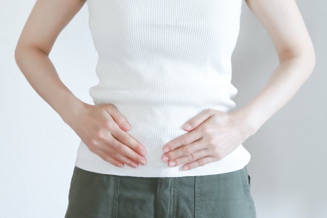 はちみつに含まれるオリゴ糖は、腸内の善玉菌（特にビフィズス菌）のエサとなり、腸内環境を整える働きがあります