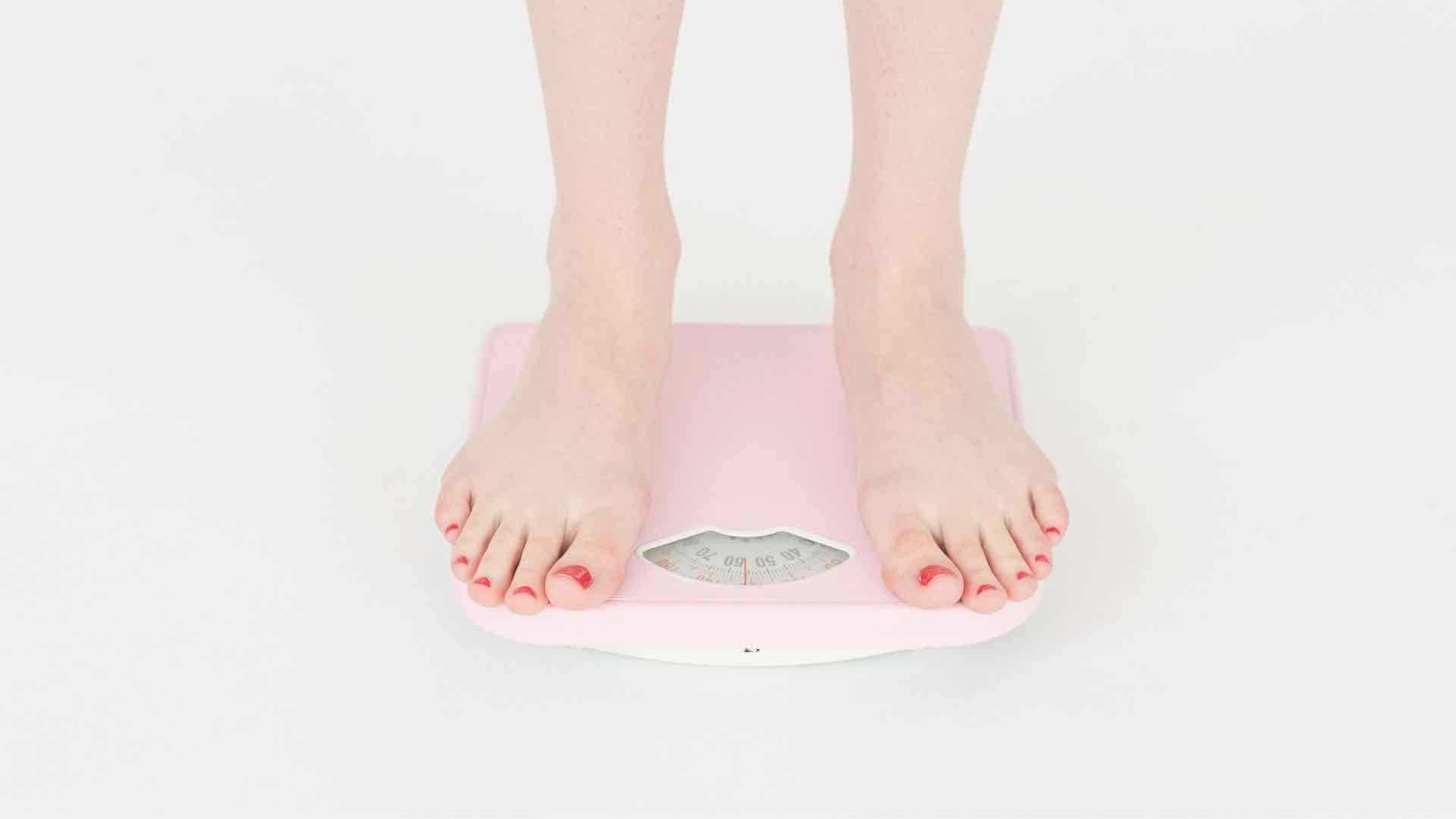 自分の身長に合った適正体重を知りましょう