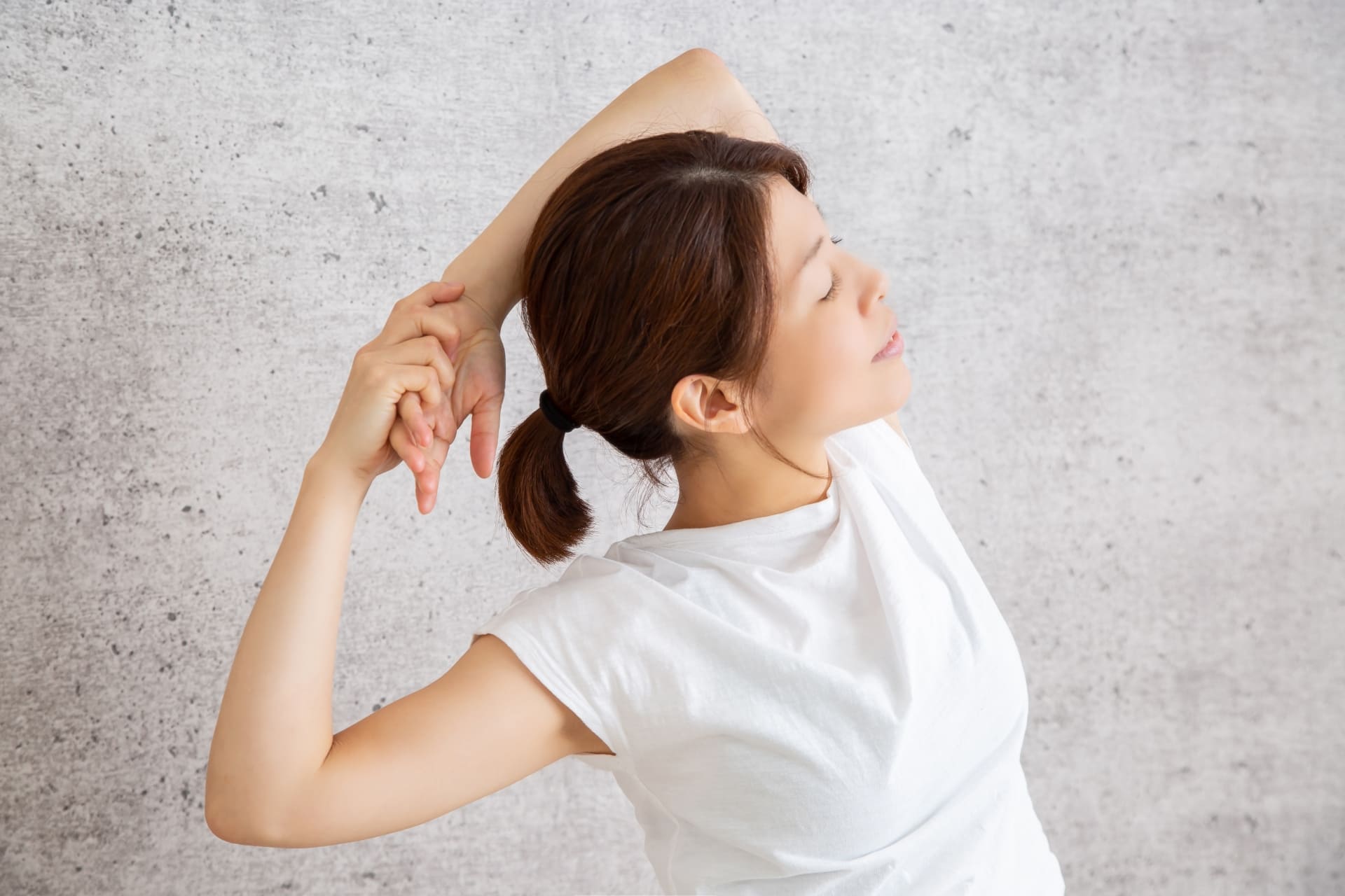 乳腺炎を防ぐためには、血流をよくするためのストレッチなども有効