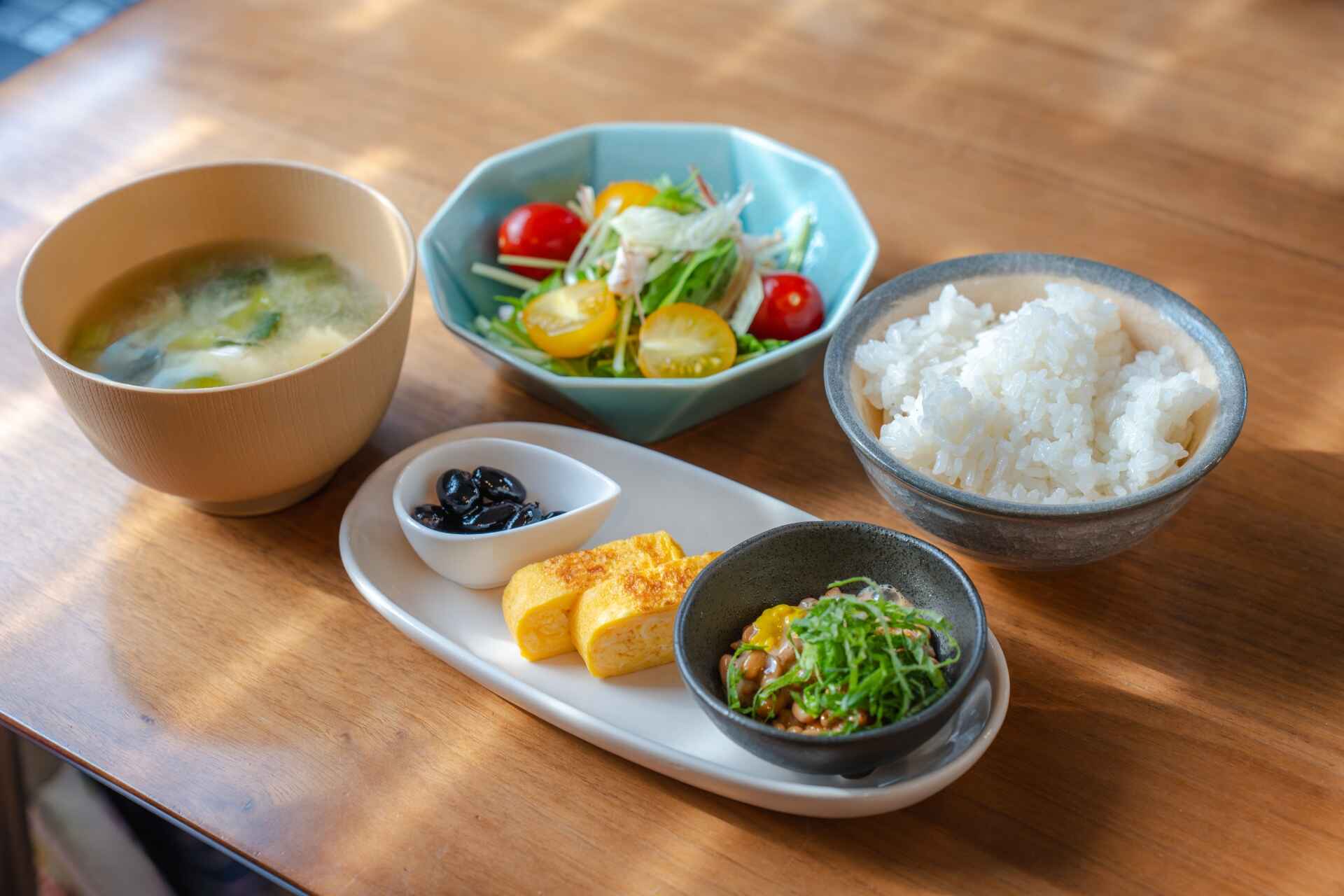 栄養バランスが乱れると体調を崩しやすくなり、乳腺炎のリスクが高まる
