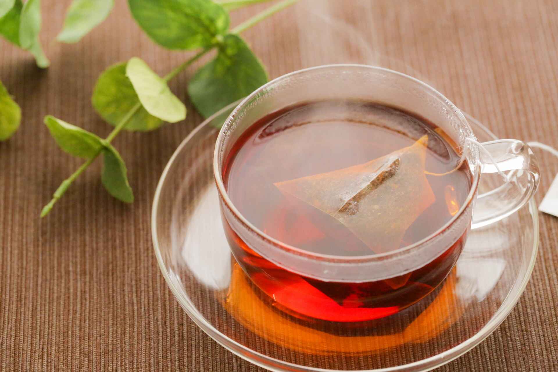 ルイボスティー、麦茶、コーン茶などのノンカフェインのお茶は妊婦さんにおすすめ