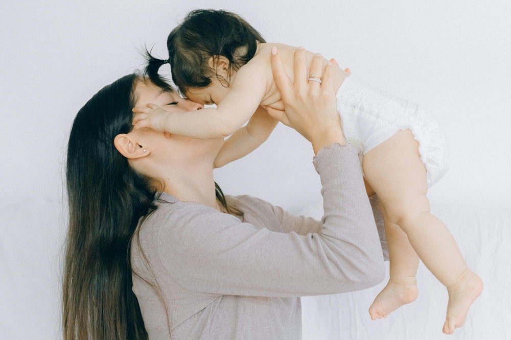ついつい子育てに追われて自分の生活を蔑ろにしてしまいやすい時期だからこそ、意識して心と体のバランスを整えることが産後うつの予防になる