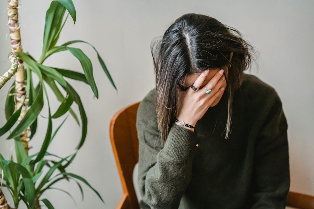 日々の生活の中で感じる、ささいなストレスも原因になる
