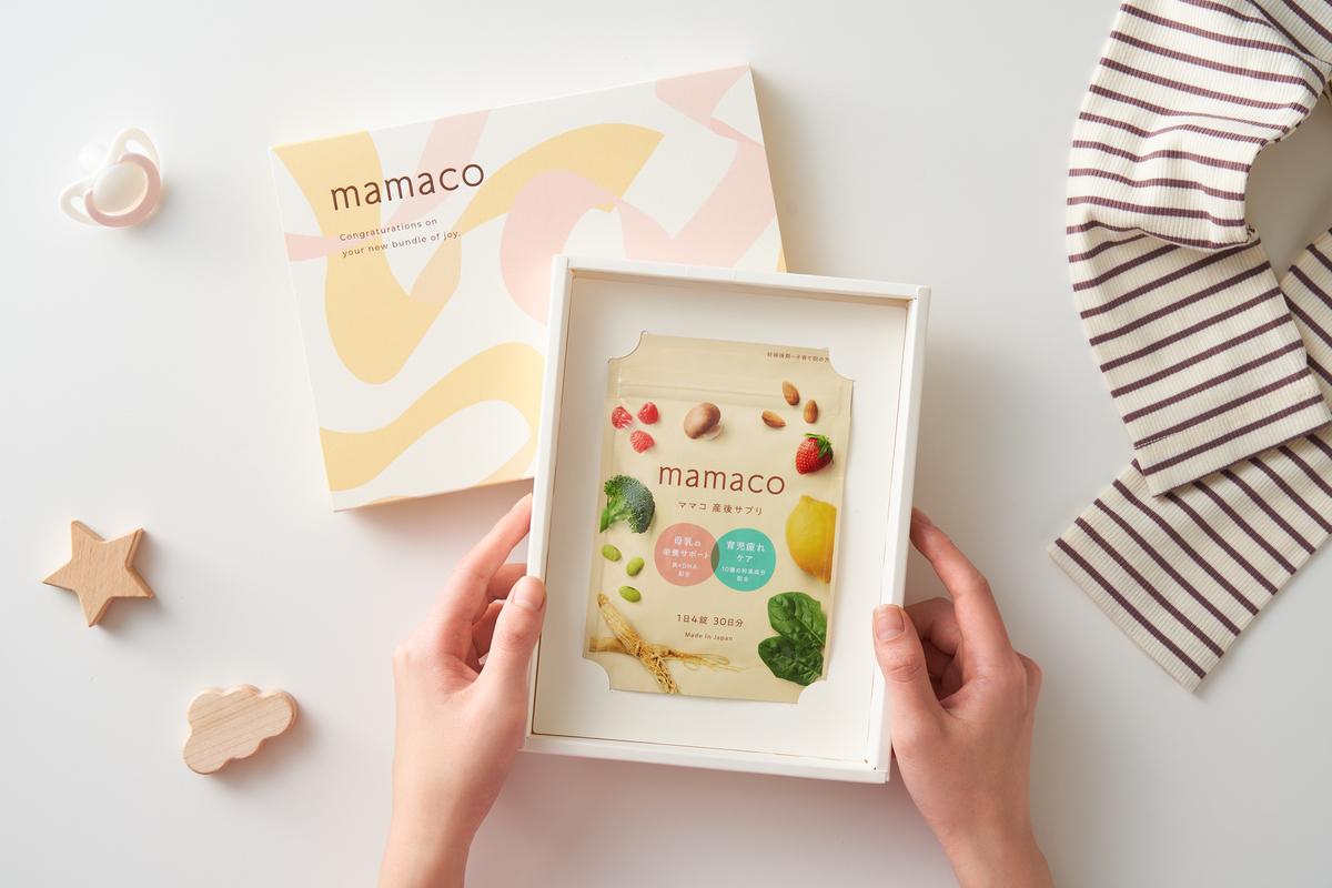 mamaco (ママコ) 産後・授乳期サプリは「ママ」と「こども」両方の健康のことを考えてつくられたオールインワンの授乳期サプリメントです。 厚生労働省の定める葉酸120㎍、鉄分、ビタミンAやDHAなど20種類以上、更に和漢素材配合で産後特有の育児疲れをケアします。