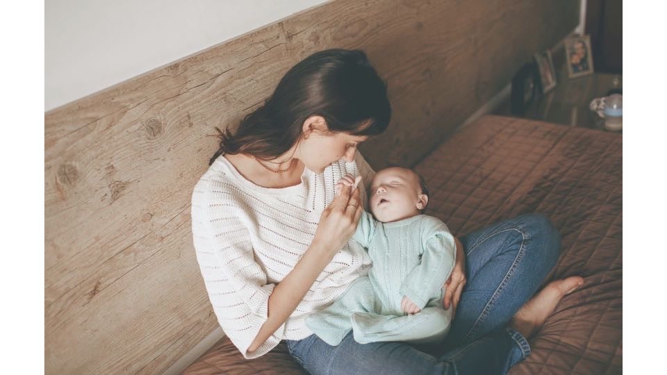 産後、生理がくると母乳が出なくなる？