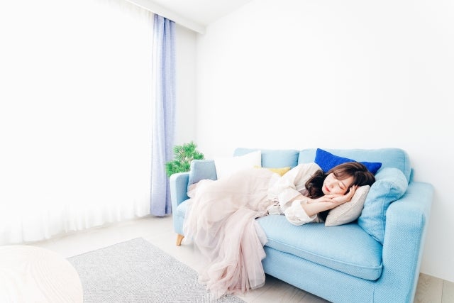 妊娠初期症状は最終月経の初日から4週間後、性行為からは1～2週間後あたりで起こることが多いです。