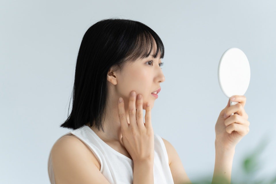 妊娠中は肌が乾燥しがち。乾燥した肌のバリア機能は低下してしまい、外からの刺激に敏感になってしまうのです。