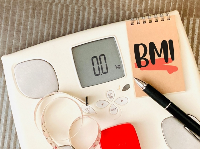 体重増加の目安は妊娠前のBMIを計算してチェックする