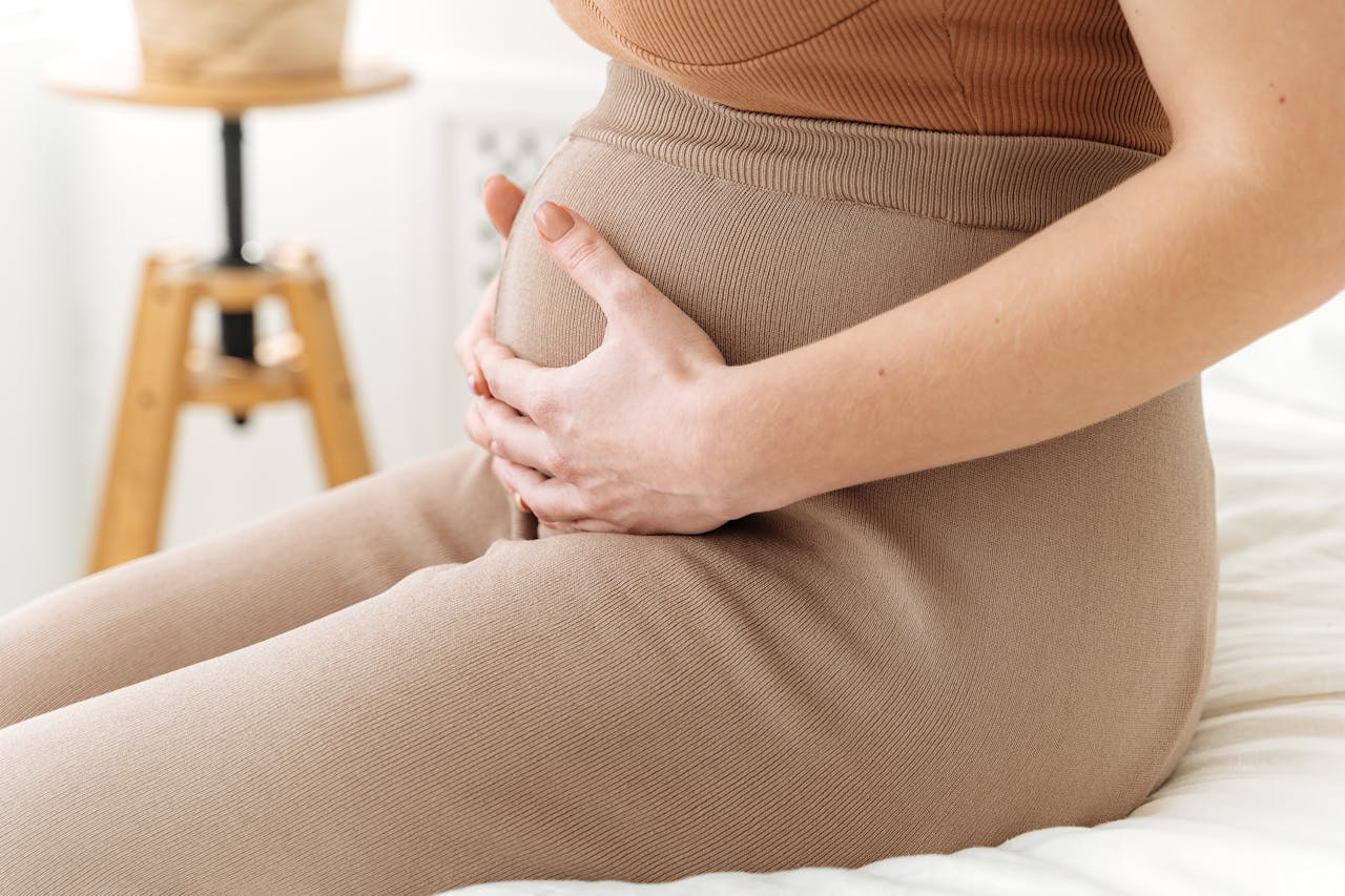 妊娠中期～後期は、胎児の成長とママの貧血予防のために葉酸が必要