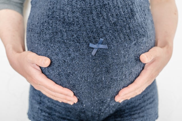 腹巻について妊婦さんからよく寄せられる質問をもとに、腹巻きの活用法をわかりやすく解説