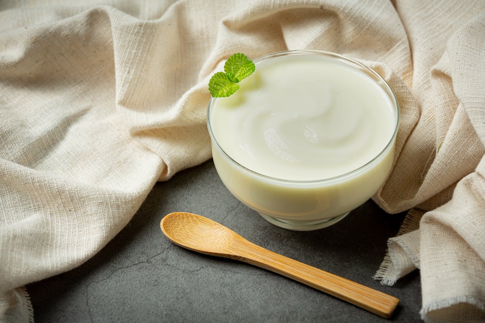 腸活方法の一つ目は、善玉菌を増やす食品を摂ること