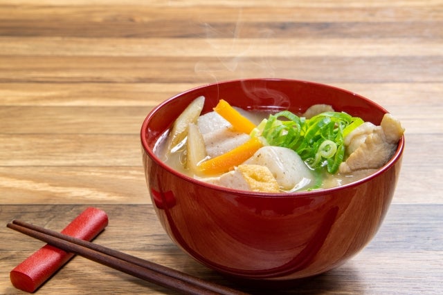 妊娠中にできる冷え対策1つ目は、体を温める食事をとることです。