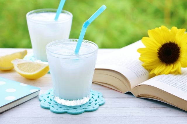 乳酸菌飲料は味の種類もいろいろあるので、飽きずに飲み続けることができます。妊娠中はカロリーに気をつけながら、取り入れていきましょう。