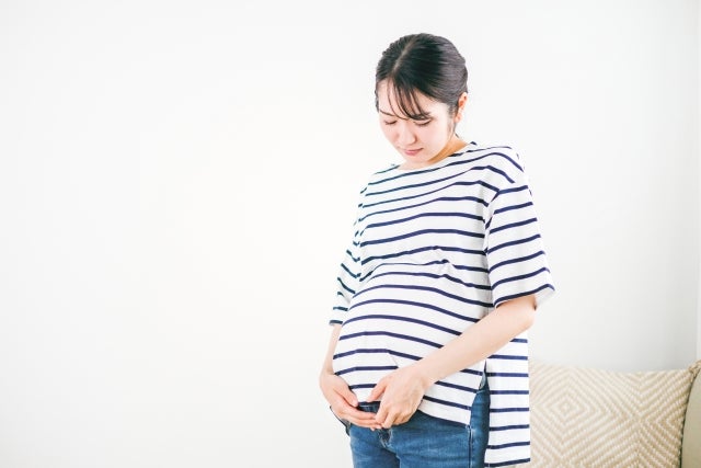 筋肉の使いすぎで足に疲労が溜まると、足がつりやすいといわれています。