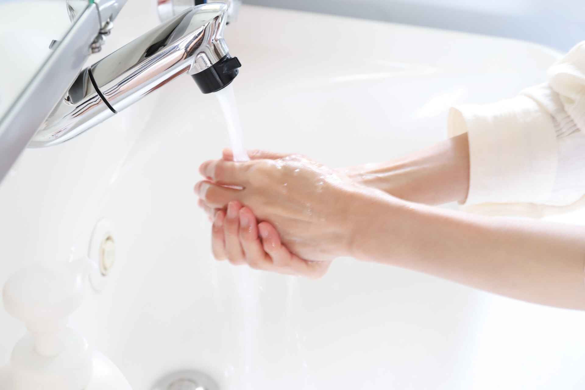 妊娠中に感染症にかかると症状が重くなりやすいので、日頃の感染対策を丁寧に行う