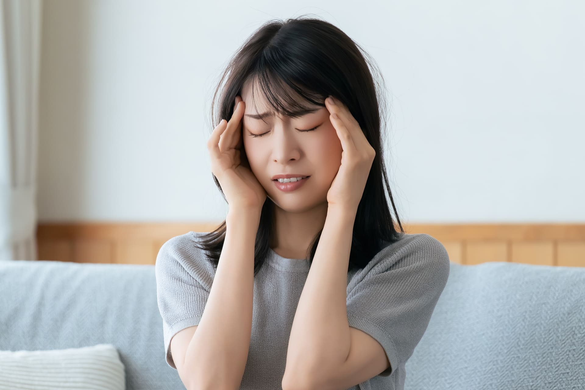 つわりで頭痛やめまい、情緒不安定になることも
